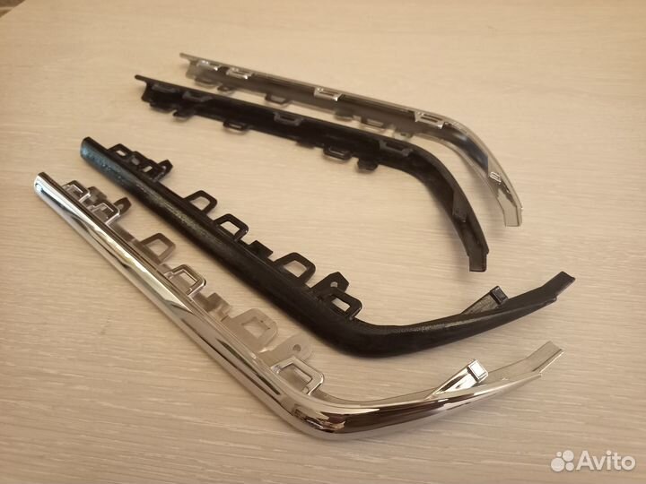 Молдинги заднего бампера Mercedes 222 рест