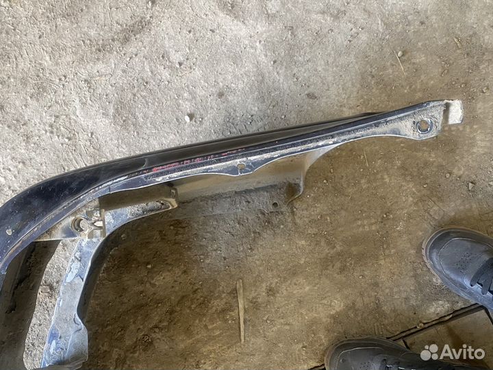 Бампер передний crown 151