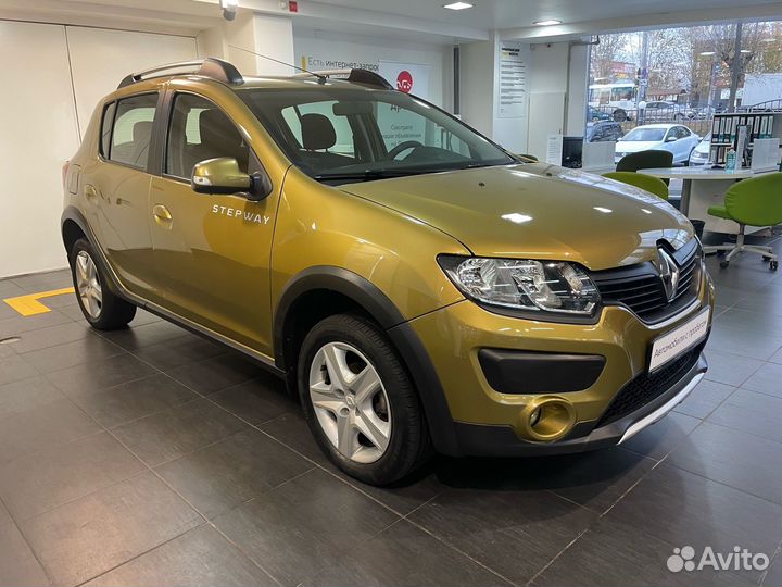 Renault Sandero Stepway 1.6 МТ, 2018, 81 630 км