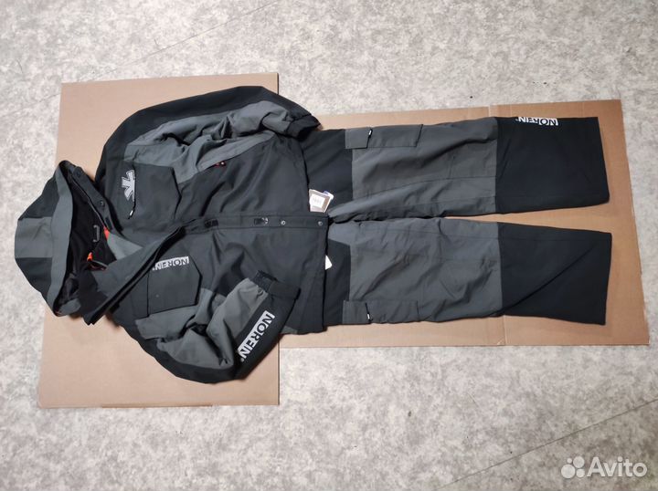 Демисезонный костюм