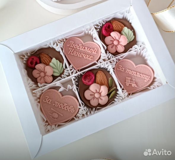 Шоколад ручной работы к выпускным