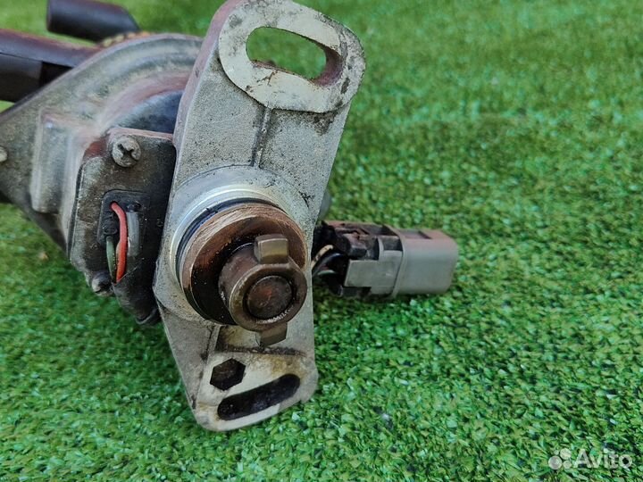 Трамблёр Nissan Primera P10