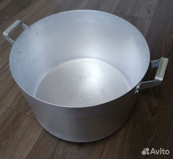 Кастрюля алюминиевая б/у 20 литров