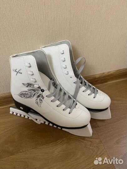 Коньки детские