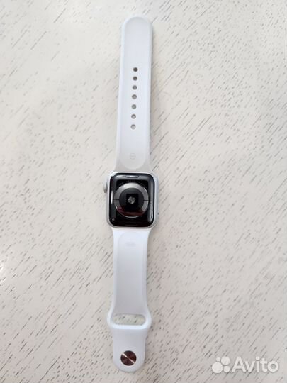 Часы apple watch 5 40 mm