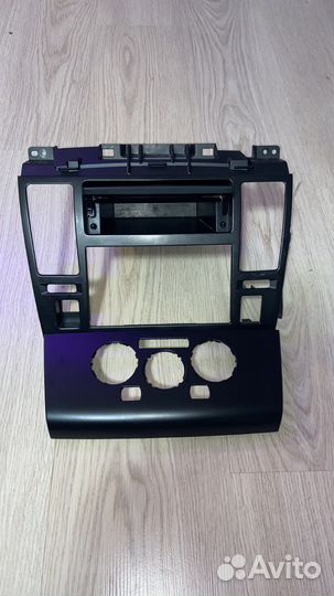 Передняя панель Nissan Tiida