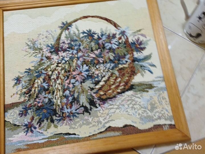 Картина в раме гобелен