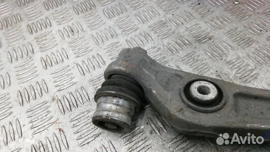 Рычаг передний нижний правый audi A4 B8 (NBE06O501