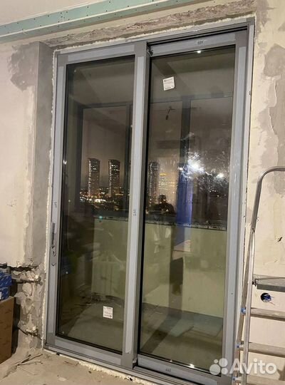 Пластиковые окна новые Rehau