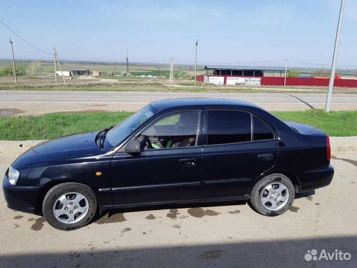 Hyundai Accent 1.5 AT, 2004, 265 000 км