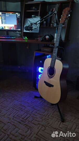 Продам Транс акустическую гитару
