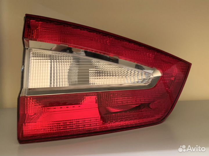 Задняя левая фара на ford galaxy форд Галакси