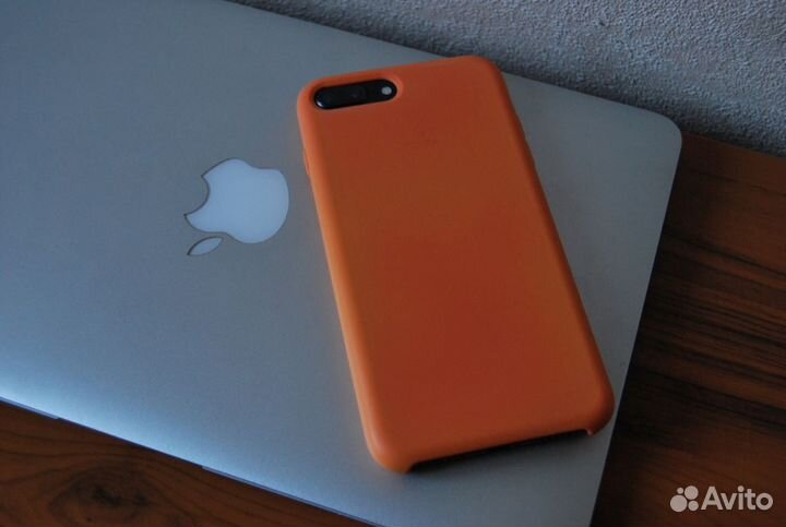 iPhone 8 Plus, 64 ГБ