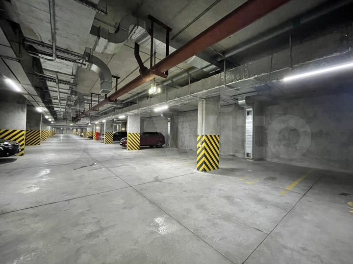 Машиноместо, 13 м²