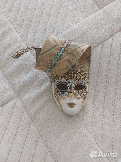Маска сувенирная из Венеции