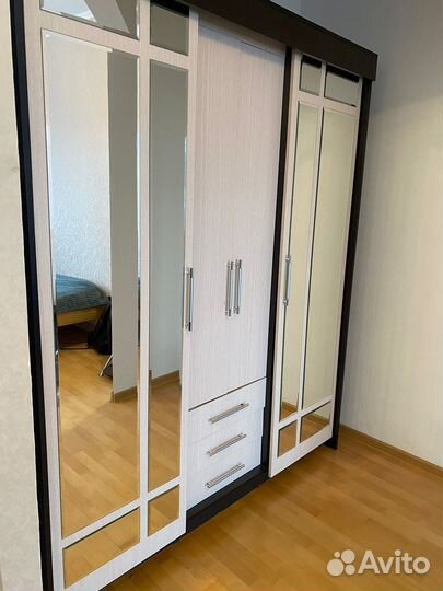 Шкаф для одежды бу