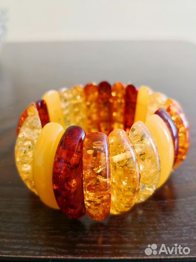 Новый браслет из натурального янтарного камня