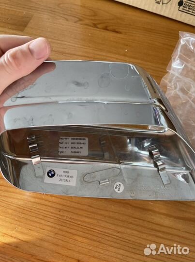 Две насадки на выхлопные трубы BMW GT 6 серия 2021