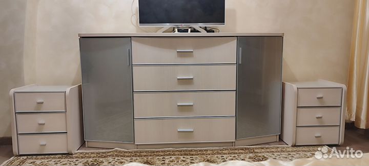 Шкафы и комоды бу