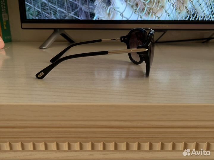 Солнцезащитные очки женские