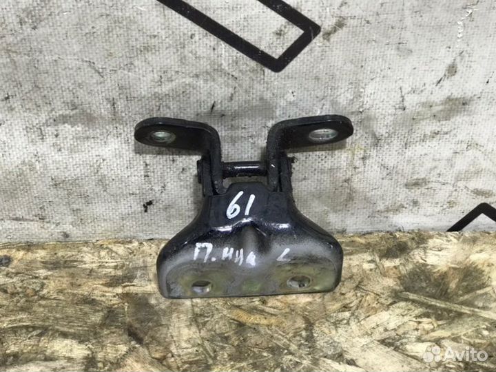 Петля двери передняя левая Hyundai I40 1 Рестайл