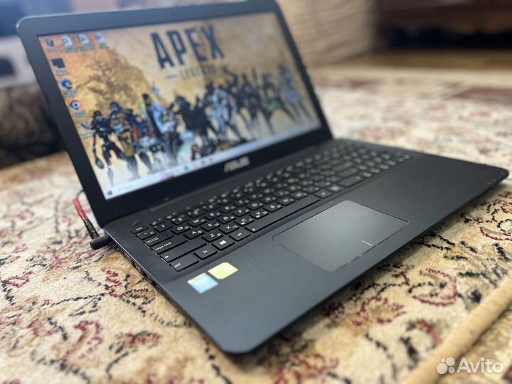 Игровой Ноутбук Asus i3-4005u/GeForce 920m 2гб