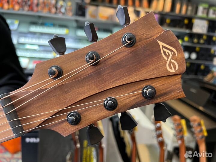 Гитара электроакустика