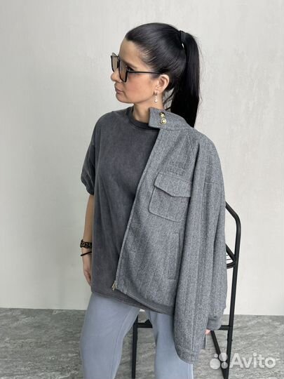 Куртка бомбер женская новая