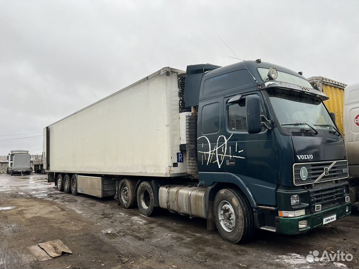 Volvo FH12 с полуприцепом, 1998