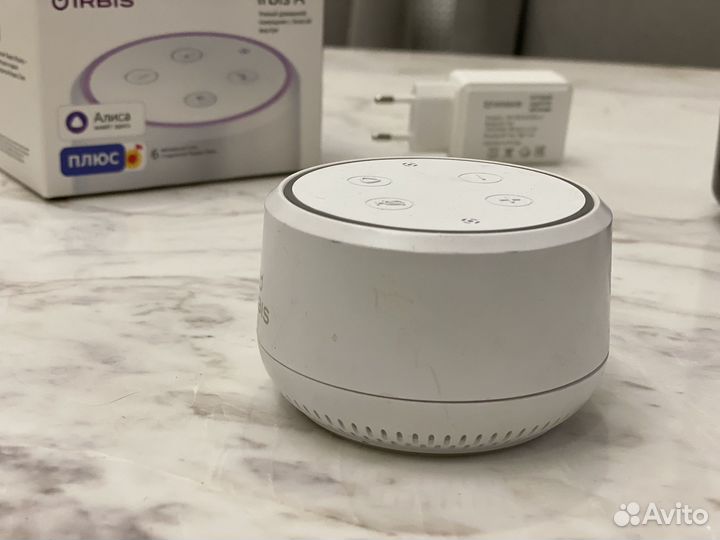 Умная колонка irbis с алисой