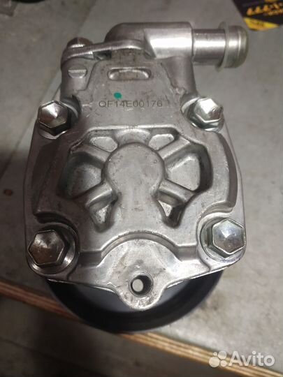 Насос гидроусилителя Audi A4