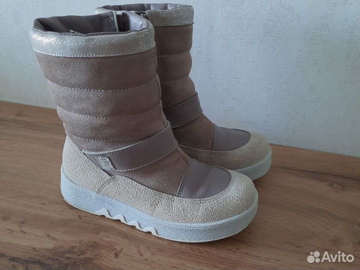 Сапоги для девочки 32р