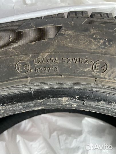 Pirelli Ice Zero FR 205/55 R16