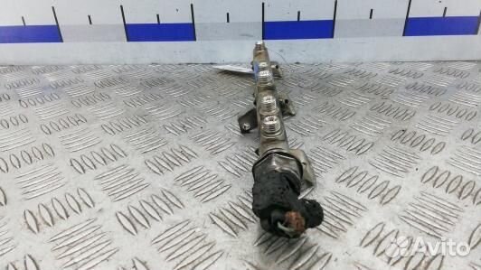 Топливная рампа бензиновая BMW 1 E81 (77D25TJ01)