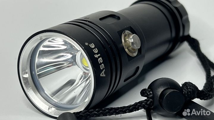 Фонарь для дайвинга и подводной охоты