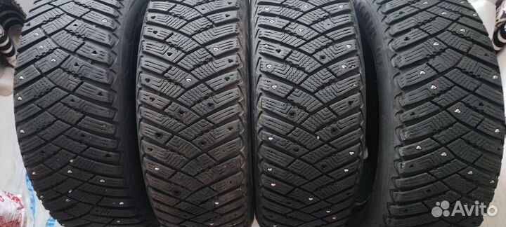 Goodyear Ultragrip Ice Arctic 185/65 R15 88T