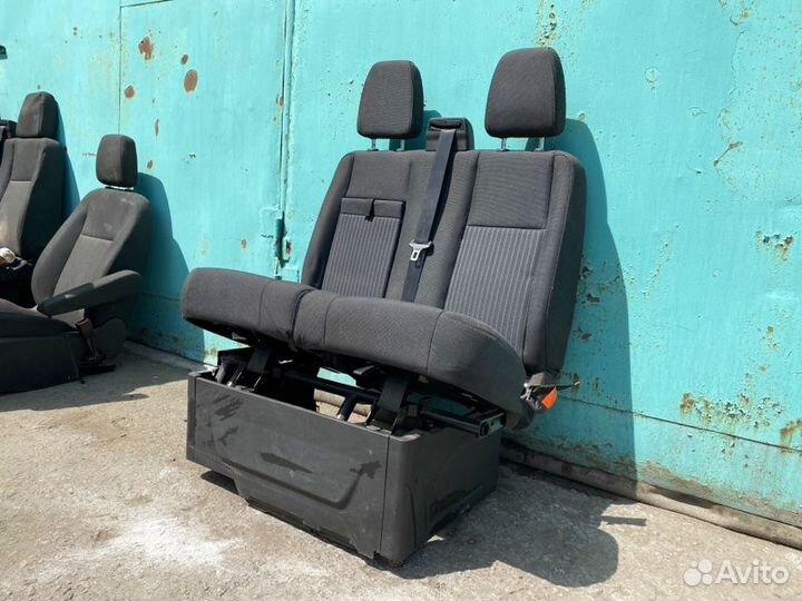 Сиденье пассажирское двойное Ford Transit 8