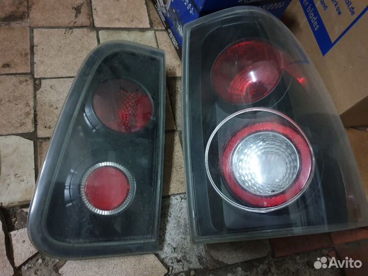 Задние фары lincoln navigator 2