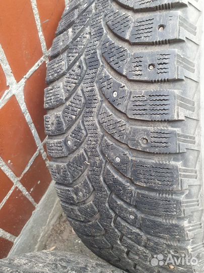 Bridgestone Blizzak Ice 185/60 R15 20B