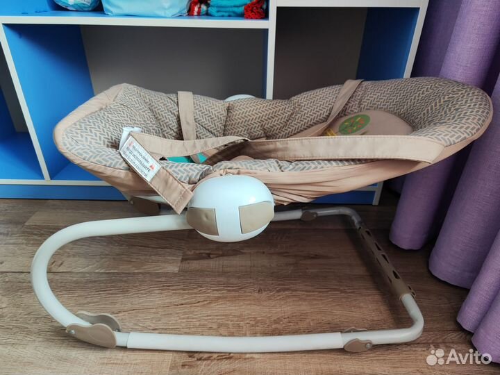 Шезлонг детский