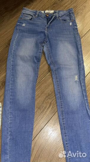 Джинсы