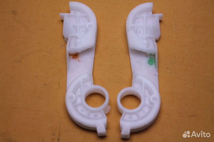 Направляющая дверной петли Bosch 00623536 бу. 6264