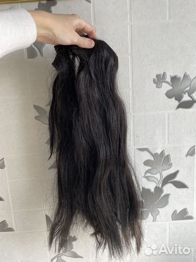 Волосы на заколках искусственные