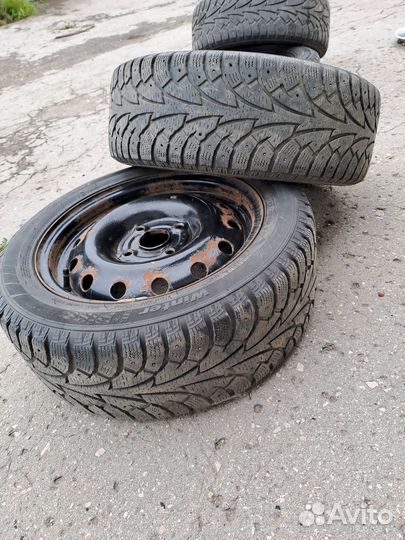 R15 Hankook Winter I'Pike 195/55, PCD 4x114.3 DIA 56.5