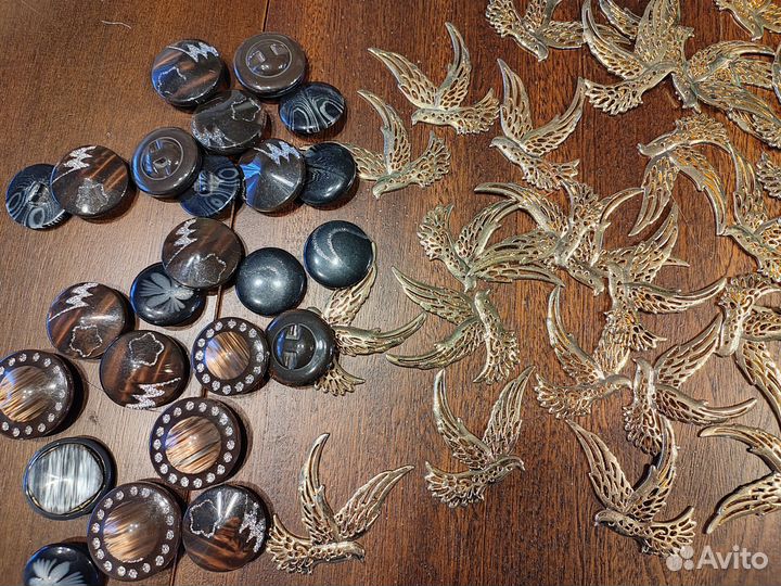 Молнии и другая фернитура