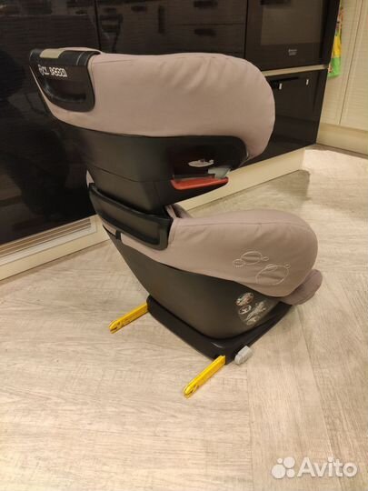 Детское автокресло Maxi-cosi Rodifix Airprotect