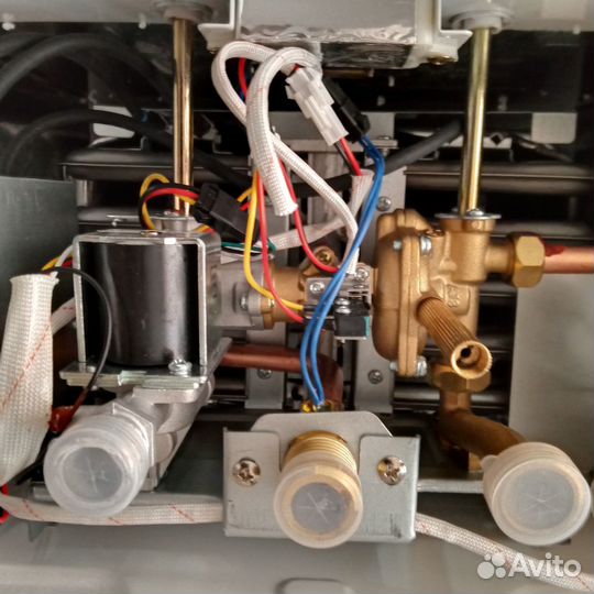 Газовая колонка Zanussi новая