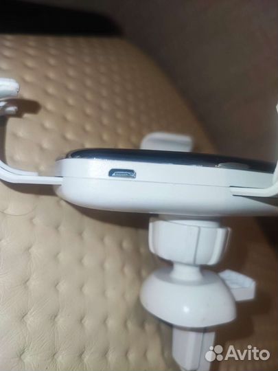 Держатель для телефона в машину