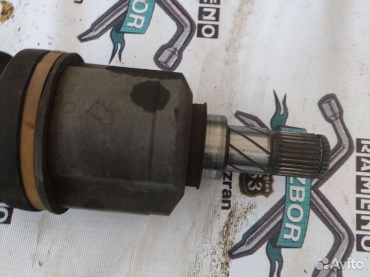 Привод передний левый Mitsubishi Outlander XL CW5W