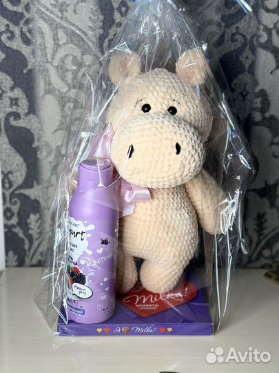 Вязанная игрушка подарок